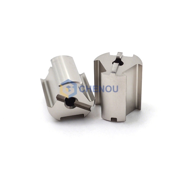 130005463 Extension spacer ID2.5mm